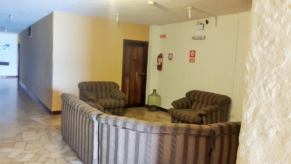 Hostal Estrella De Mar Пуэрто-Айора Экстерьер фото