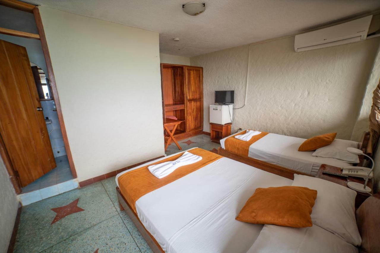 Hostal Estrella De Mar Пуэрто-Айора Экстерьер фото