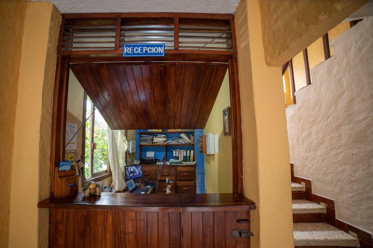 Hostal Estrella De Mar Пуэрто-Айора Экстерьер фото